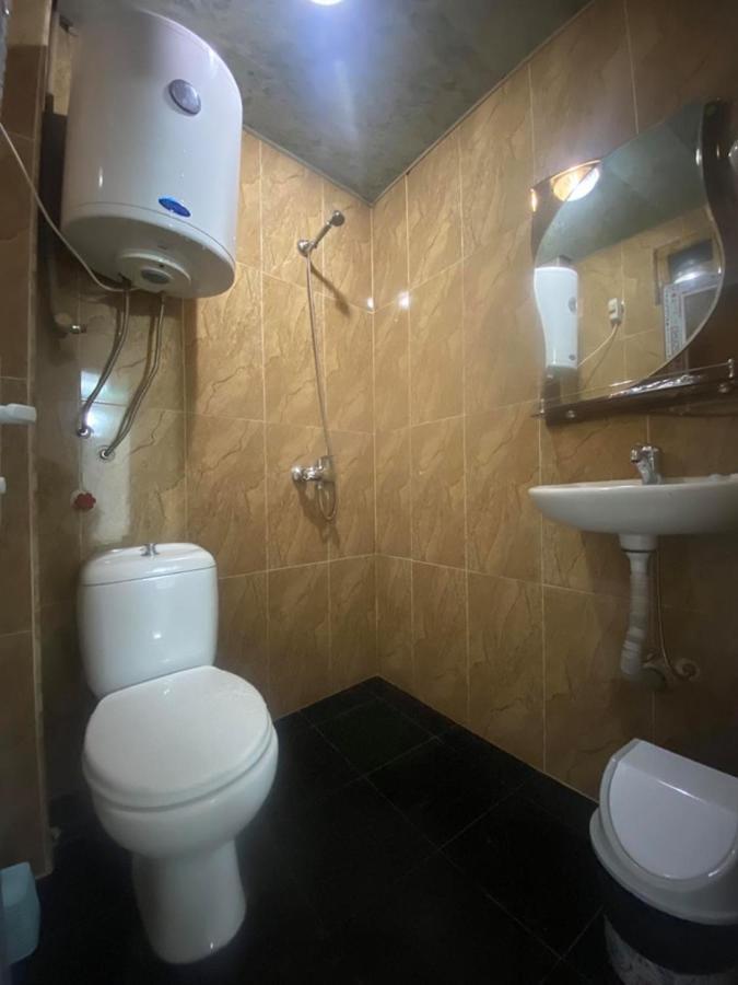 Elite Palace Plus Hotel バトゥーミ エクステリア 写真