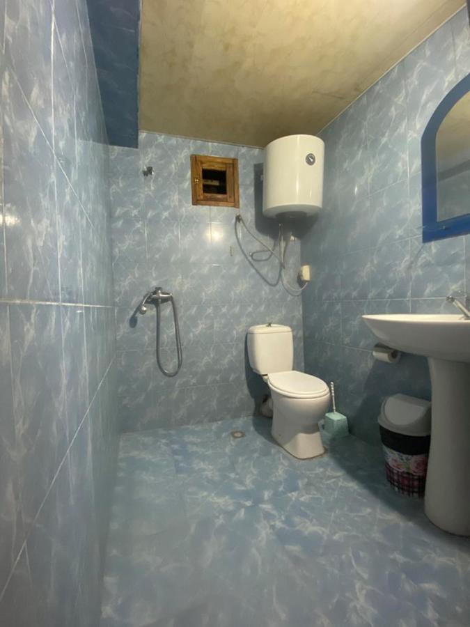 Elite Palace Plus Hotel バトゥーミ エクステリア 写真